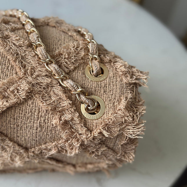 CHANEL 25S FLAP BAG 38 IN BEIGE FABRIC