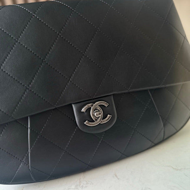 CHANEL 25S SHOULDER BAG 34 IN BLACK CALFSKIN