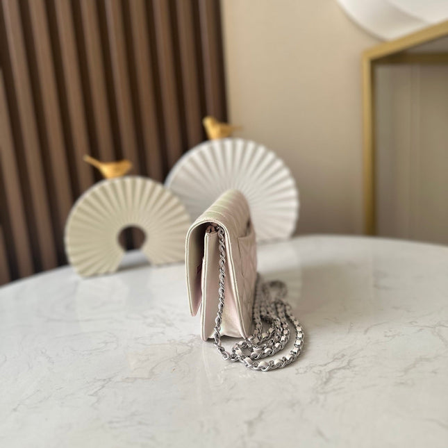CHANEL 25S WALLET ON CHAIN 19 IN PEARLESCENT PINK WHITE LAMBSKIN
