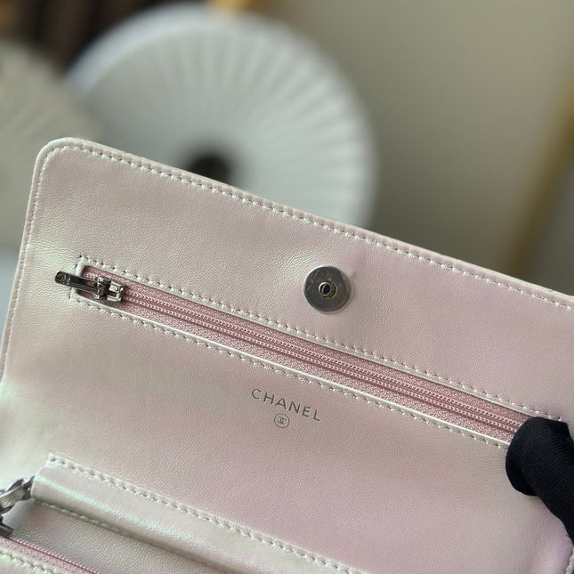 CHANEL 25S WALLET ON CHAIN 19 IN PEARLESCENT PINK WHITE LAMBSKIN