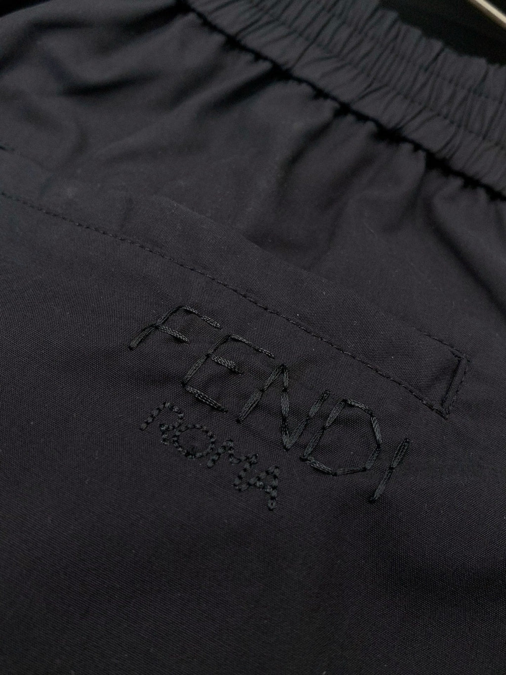 FENDI 26S ELASTIC WAIST SHORTS 121