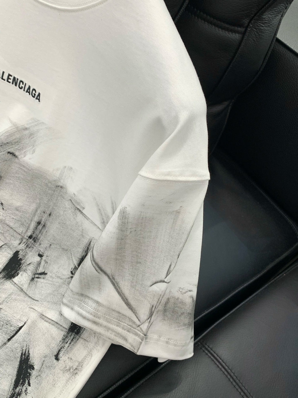 BALENCIAGA 26S SHORT SLEEVE T-SHIRT 132