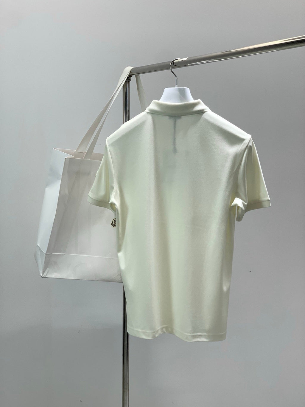 MONCLER 26S POLO SHIRT 589