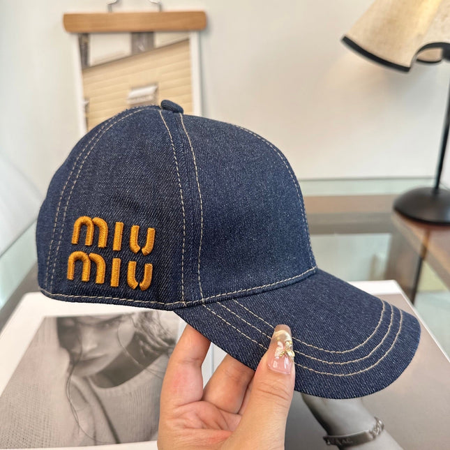 MIUMIU BASEBALL CAP STYLE 29