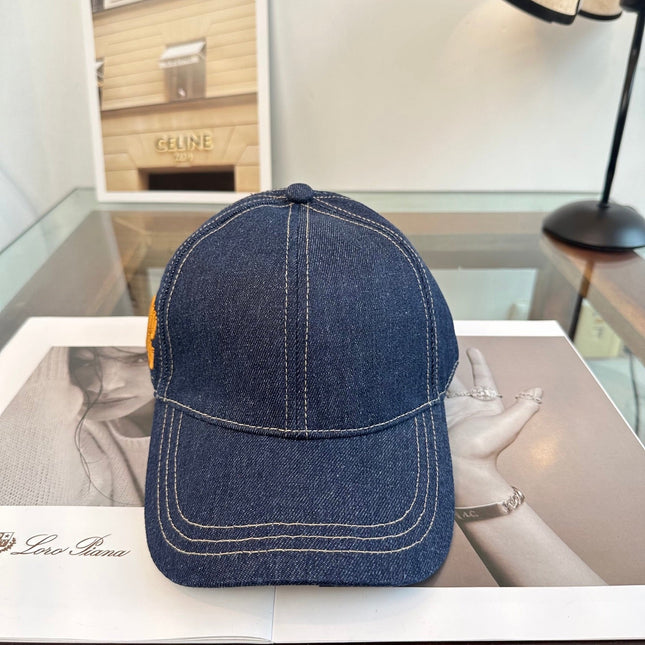 MIUMIU BASEBALL CAP STYLE 29