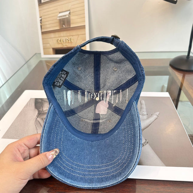 MIUMIU BASEBALL CAP STYLE 26