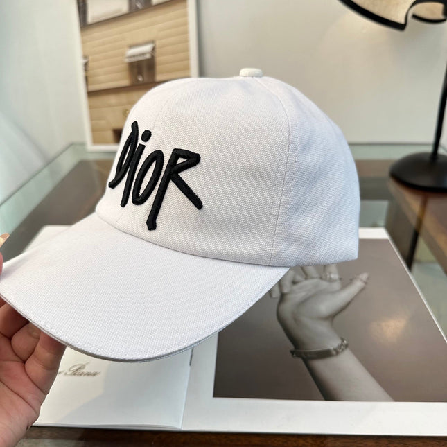 DIOR 26S EMBROIDERED BASEBALL CAP STYLE 18