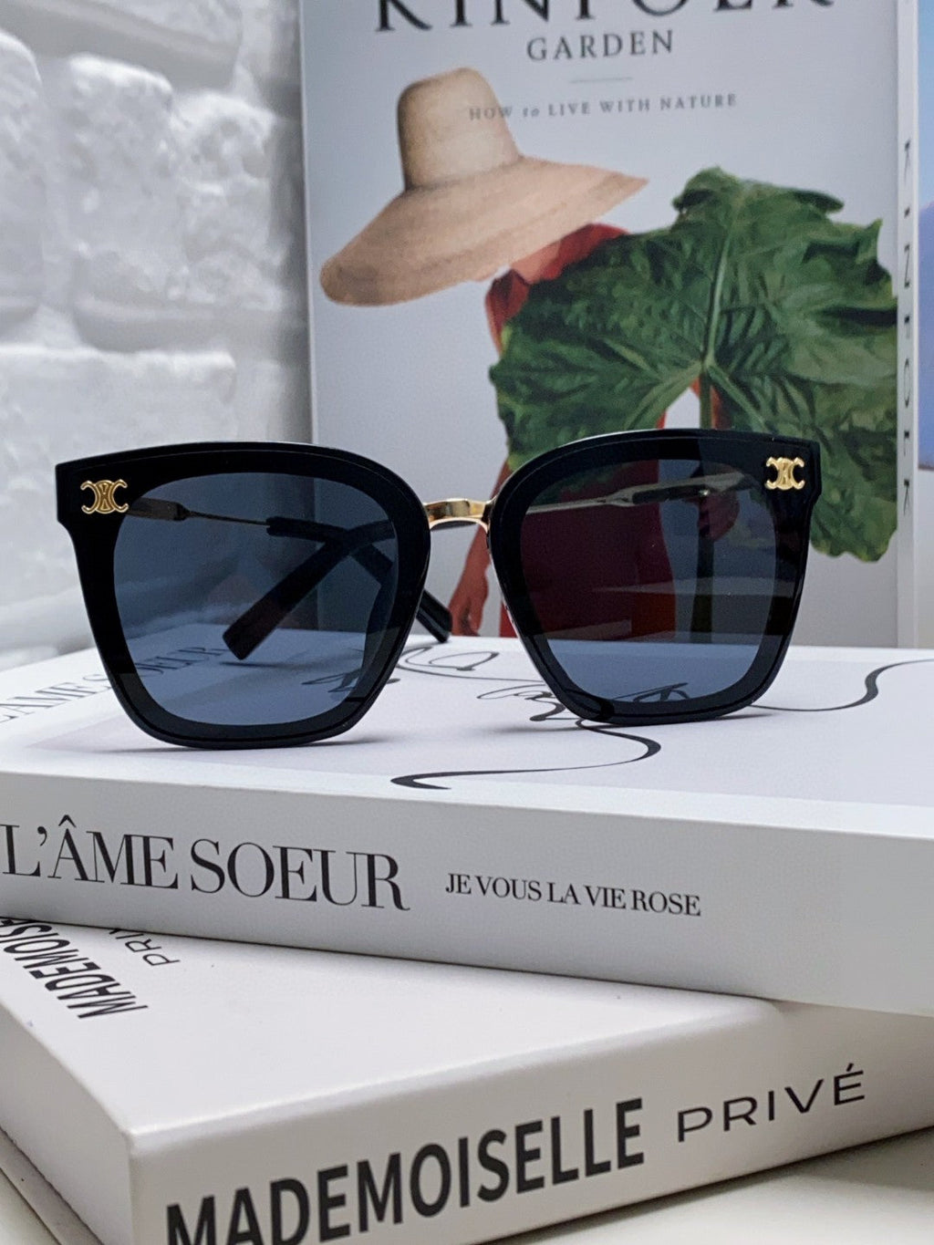 TRIOMPHE SUNGLASSES 548591 IN BLACK ACETATE