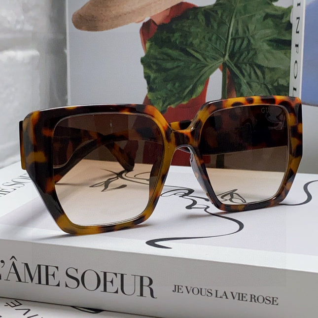 SQUARE FRAME SUNGLASSES 570209 IN ACETATE
