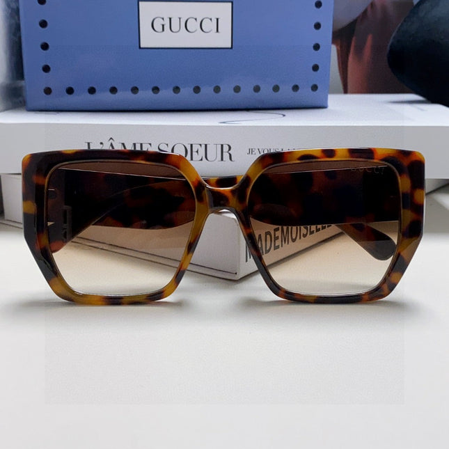 SQUARE FRAME SUNGLASSES 570209 IN ACETATE