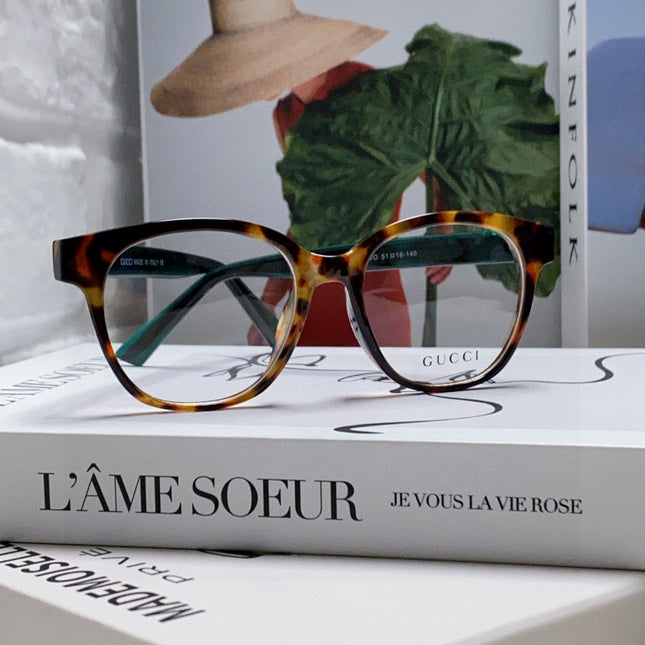 BUTTERFLY FRAME SUNGLASSES 570220 IN ACETATE