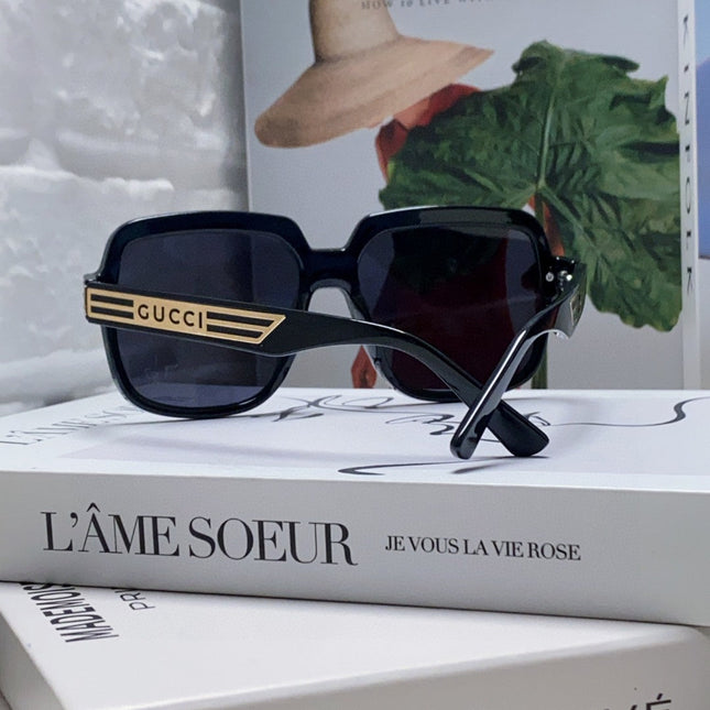 SQUARE FRAME SUNGLASSES 570231 IN ACETATE AND METAL