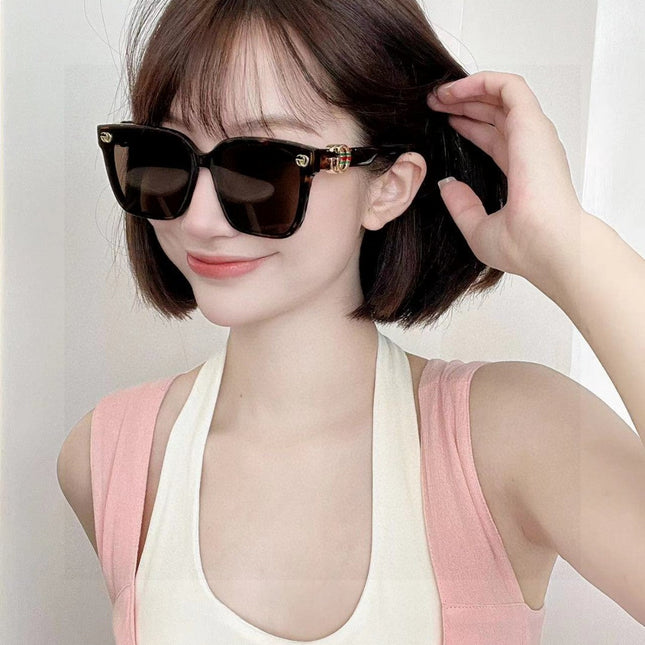 EMBOSSED LOGO BUTTERFLY FRAME SUNGLASSES 576876 IN ACETATE
