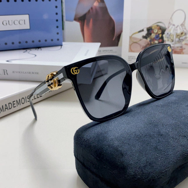 EMBOSSED LOGO BUTTERFLY FRAME SUNGLASSES 576876 IN ACETATE