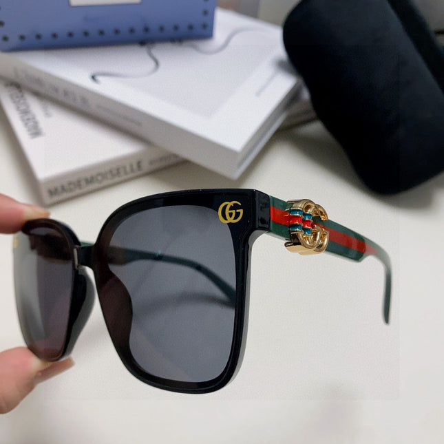 EMBOSSED LOGO BUTTERFLY FRAME SUNGLASSES 576876 IN ACETATE