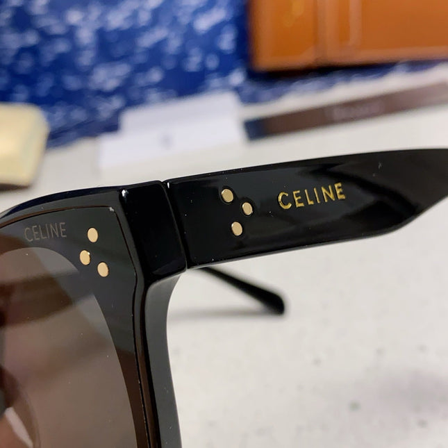 SQUARE SUNGLASS 575845 IN BLACK ACETATE BLACK LENSES