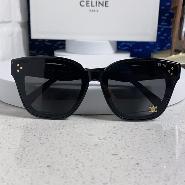 SQUARE SUNGLASS 575845 IN BLACK ACETATE BLACK LENSES
