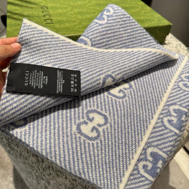 SCARF 180 CM IN ELECTRIC BLUE WOOL 405525