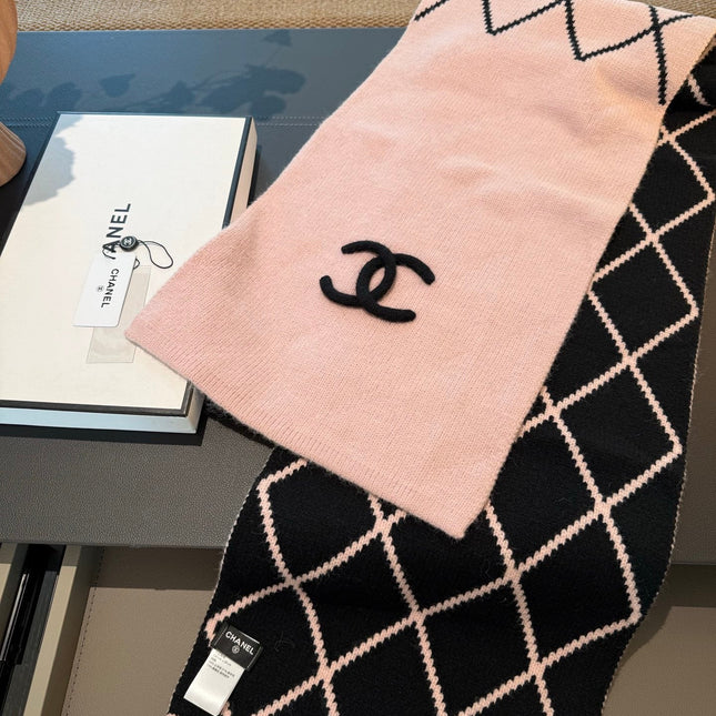 CHANEL 25S SCARF 180 CM IN WOOL CASHMERE 943030