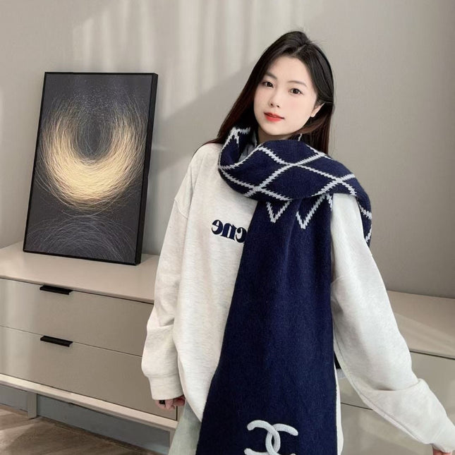 CHANEL 25S SCARF 180 CM IN WOOL CASHMERE 943031