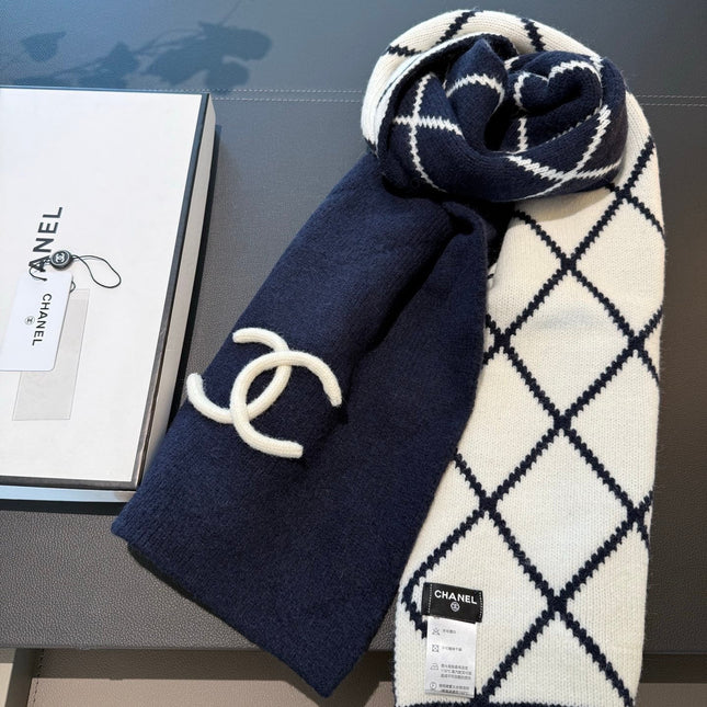 CHANEL 25S SCARF 180 CM IN WOOL CASHMERE 943031