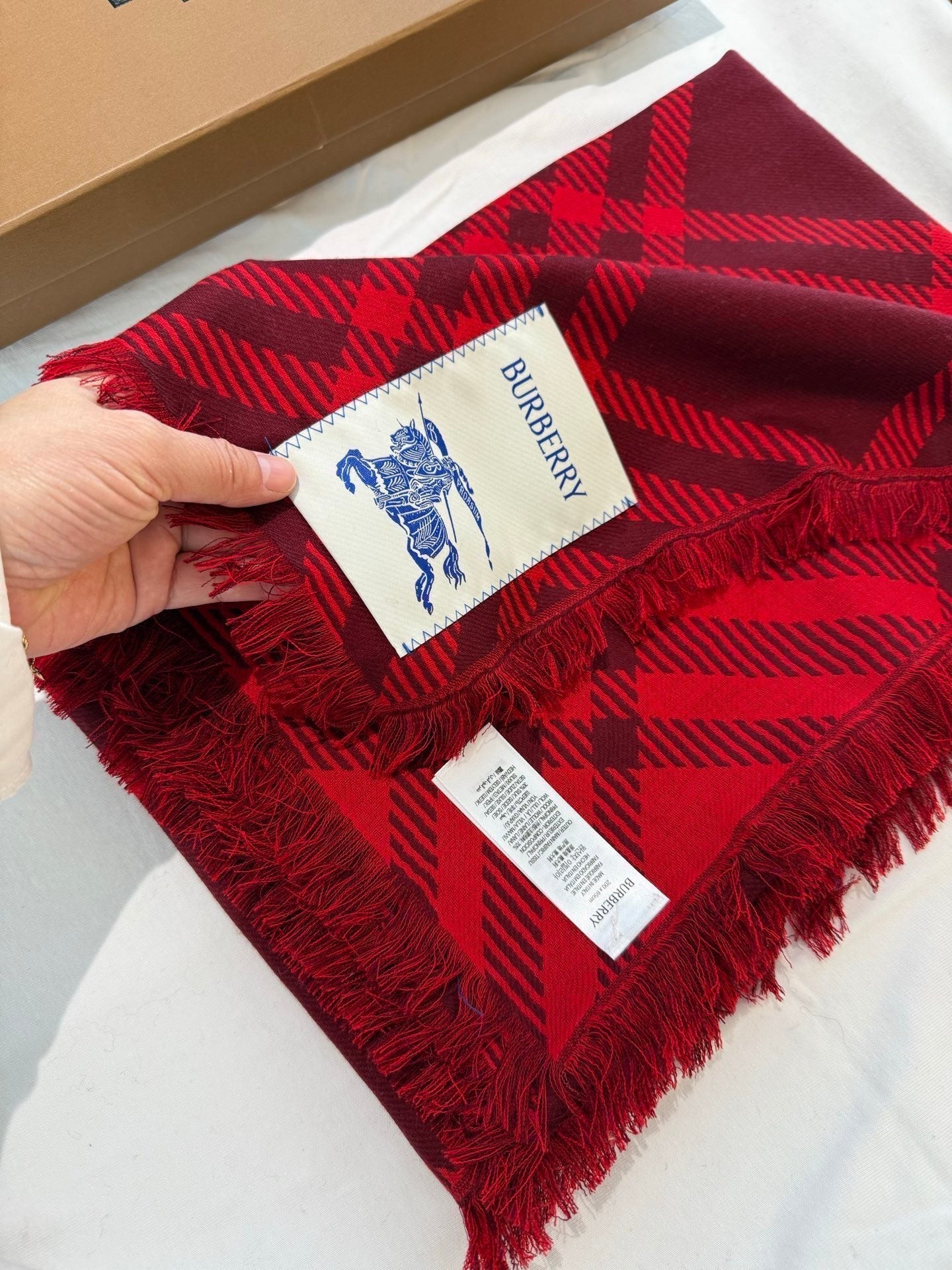 BURBERRY 26S SCARF 200CM IN SILK CASHMERE 192475