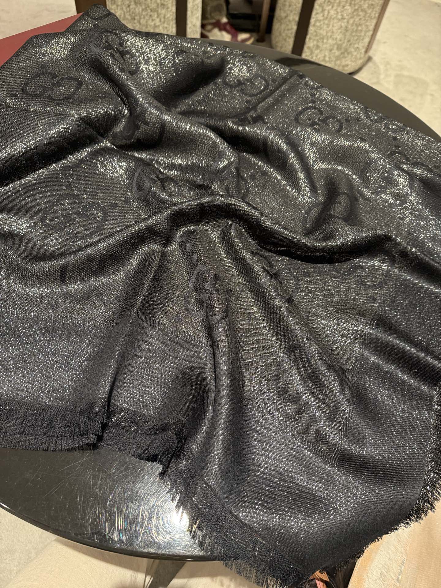 GUCCI 26S SCARF 140 IN CASHMERE AND SILK 309396