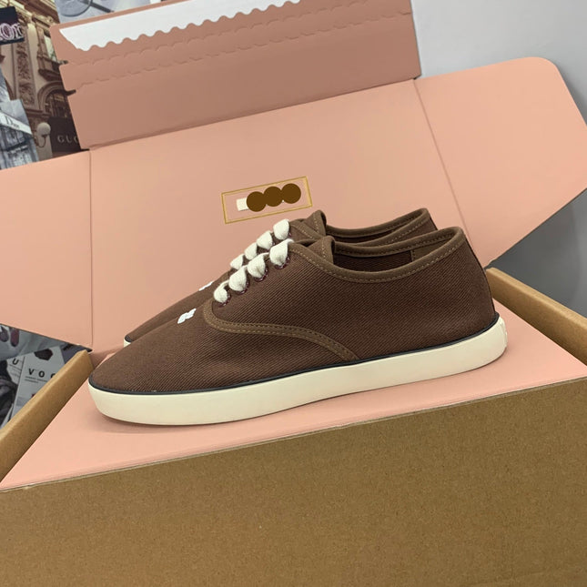 26S LACE UP SNEAKERS IN DARK BROWN CANVAS RUBBER SOLE