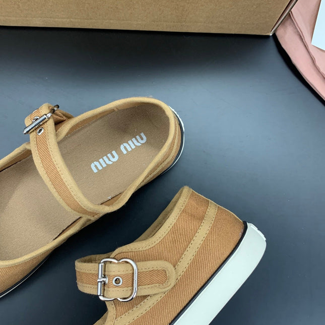 26S MARY JANE FLATS IN CARAMEL BROWN CANVAS LOGO