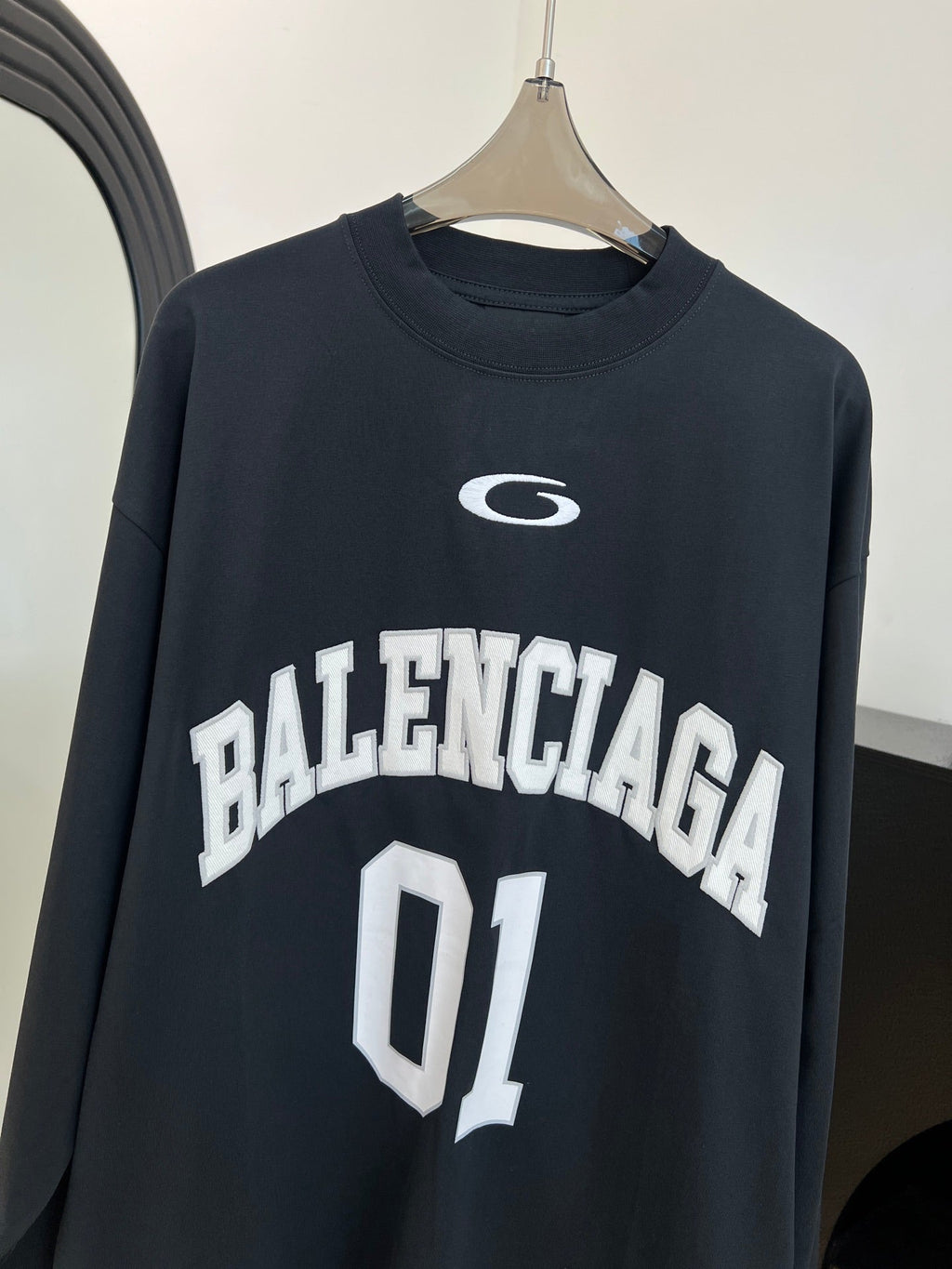 BALENCIAGA 26S LONG SLEEVE T-SHIRT 009