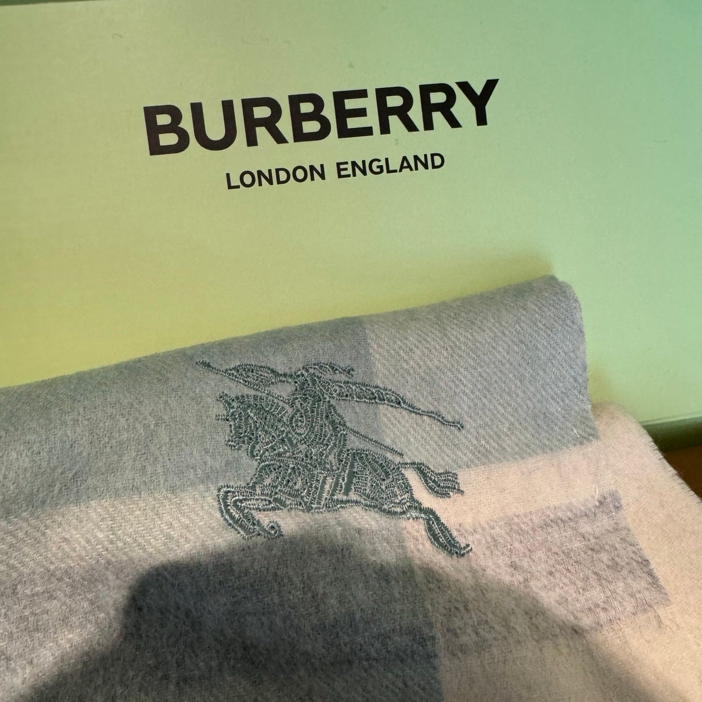 BURBERRY 26S SCARF 168CM IN CASHMERE 143470