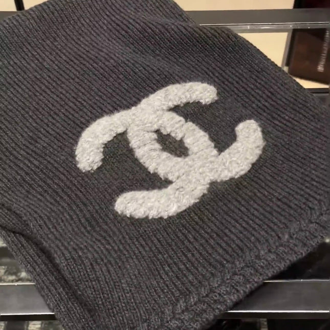 CHANEL 25S SCARF 170 CM IN CASHMERE 943790