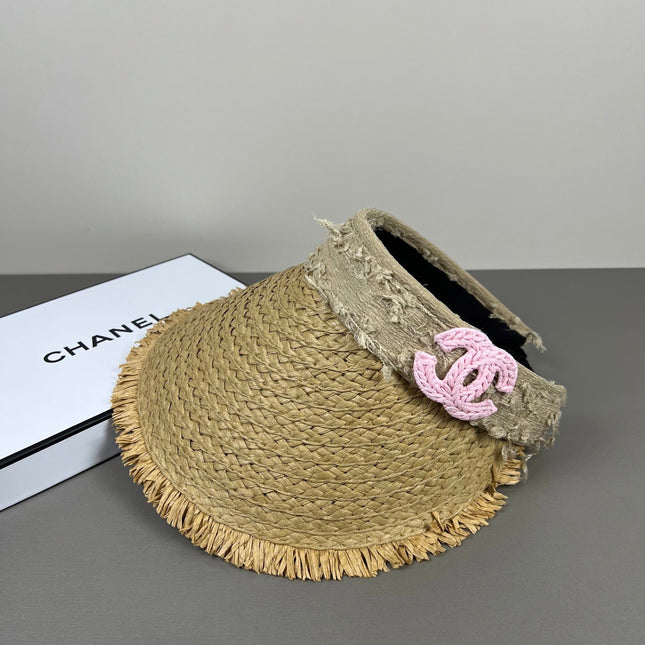 CHANEL 26S RAFFIA VISOR WITH PINK CC LOGO 338094
