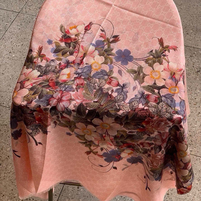 SCARF 200 CM IN BLUSH PINK CASHMERE WITH COLORFUL FLOWER 405253