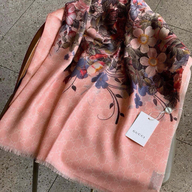 SCARF 200 CM IN BLUSH PINK CASHMERE WITH COLORFUL FLOWER 405253