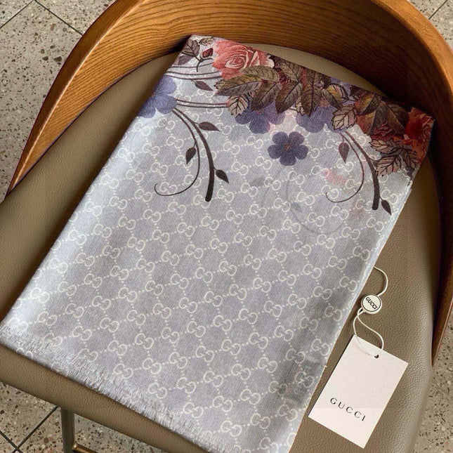 SCARF 200 CM IN DOVE GRAY CASHMERE WITH COLORFUL FLOWER 405255