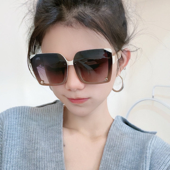 MONTAIGNE SUNGLASS D7191 IN ACETATE