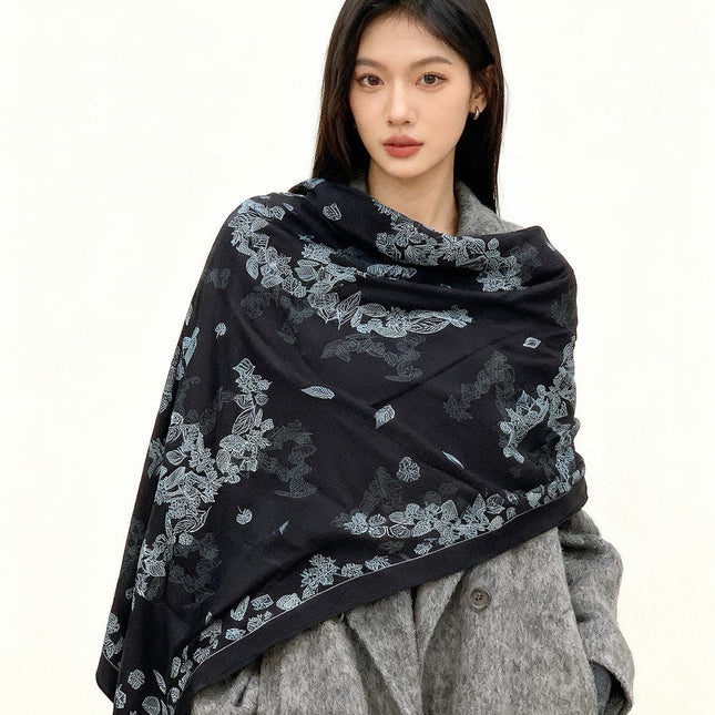 CHANEL 25S SCARF 135 IN CASHMERE 883660