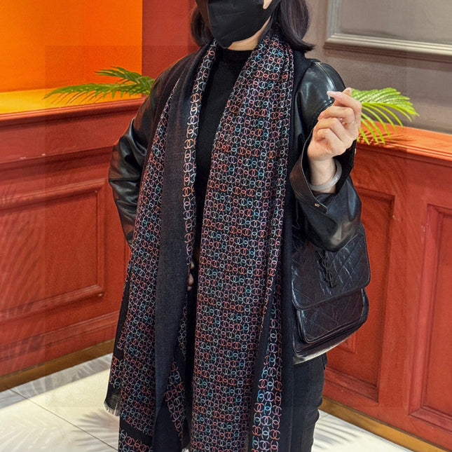 CHANEL 25S SCARF 200 IN CASHMERE 931462