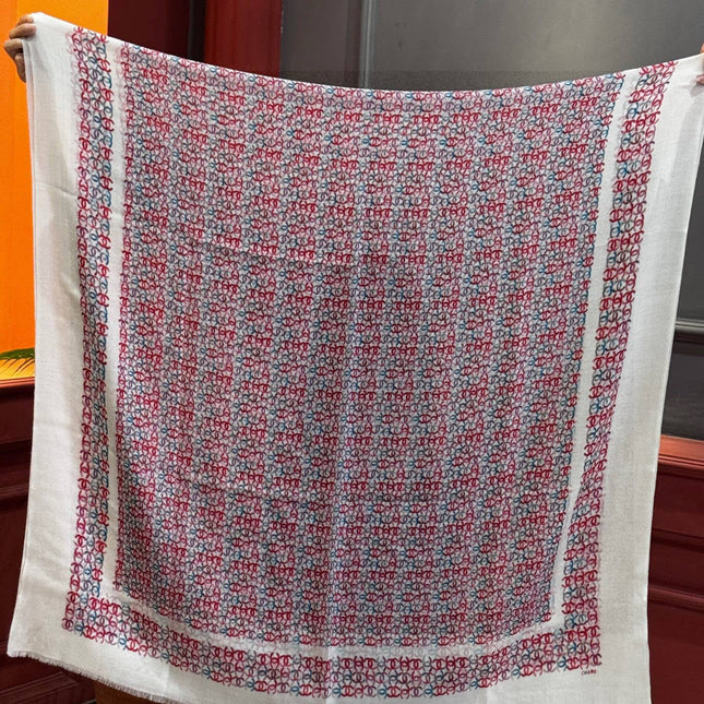 CHANEL 25S SCARF 200 IN CASHMERE 931463