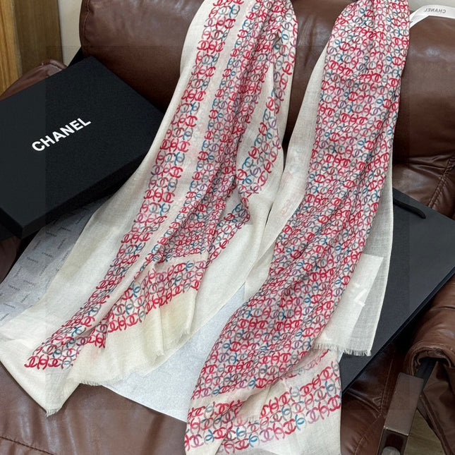 CHANEL 25S SCARF 200 IN CASHMERE 931463