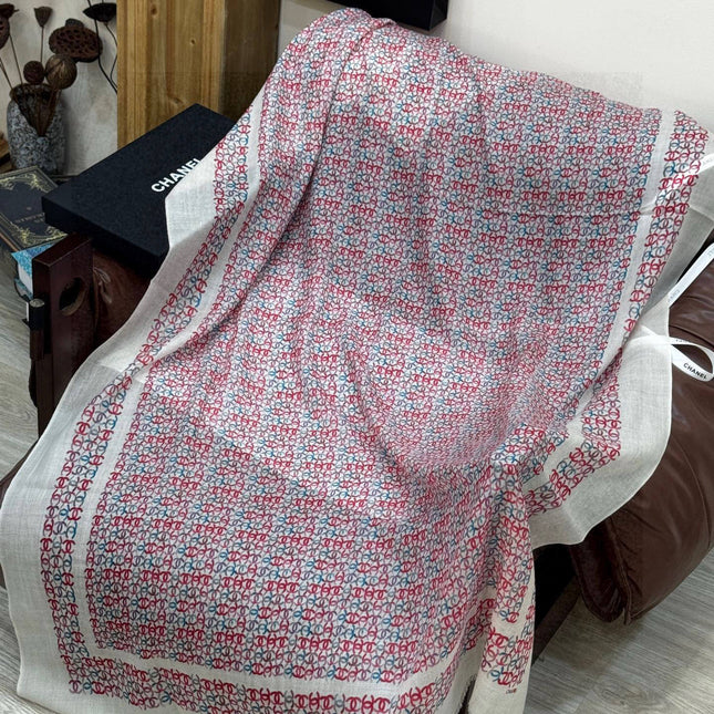 CHANEL 25S SCARF 200 IN CASHMERE 931463