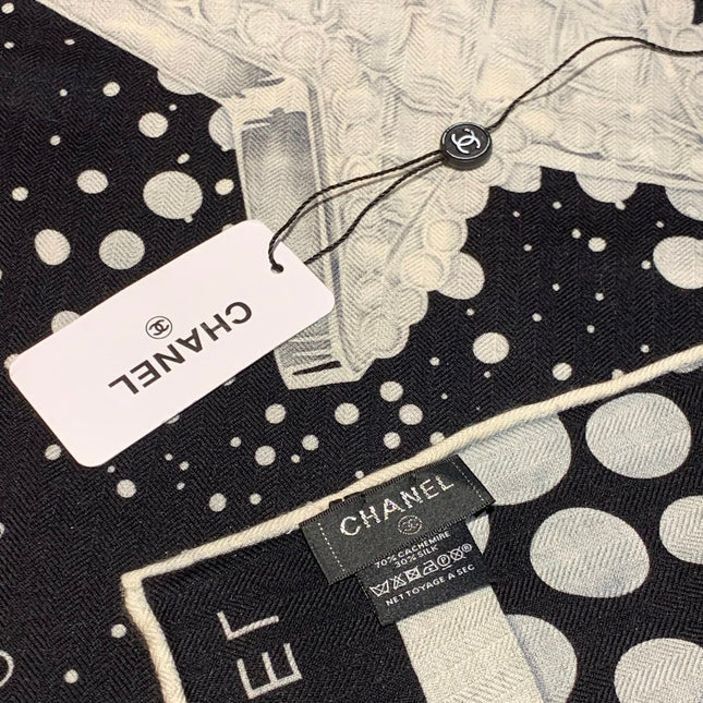 CHANEL 25S SCARF 140 IN SILK AND CASHMERE 931993