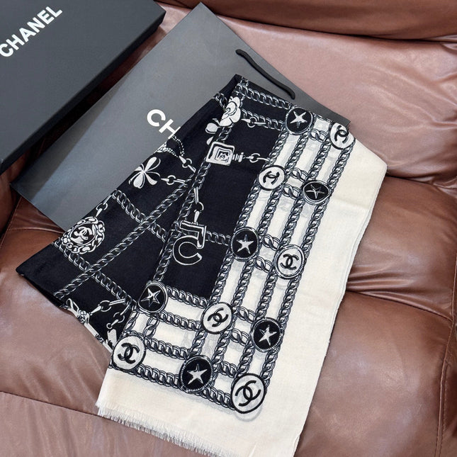 CHANEL 25S SCARF 200 IN CASHMERE 931949