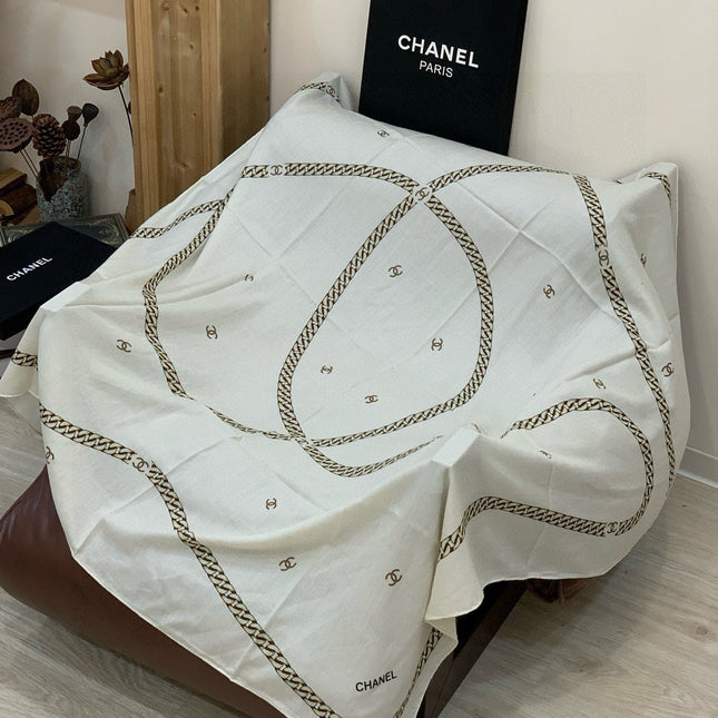 CHANEL 25S SCARF 135 IN SILK AND CASHMERE 932009