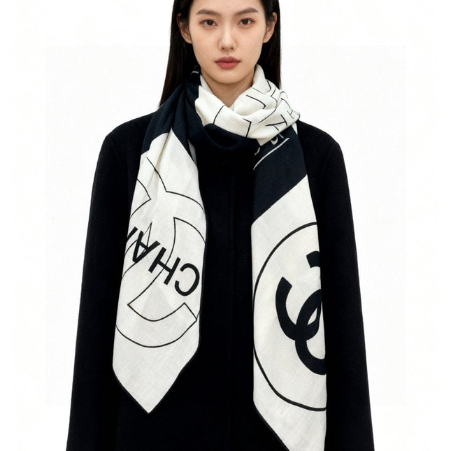 CHANEL 25S SCARF 135 IN SILK AND CASHMERE 932037