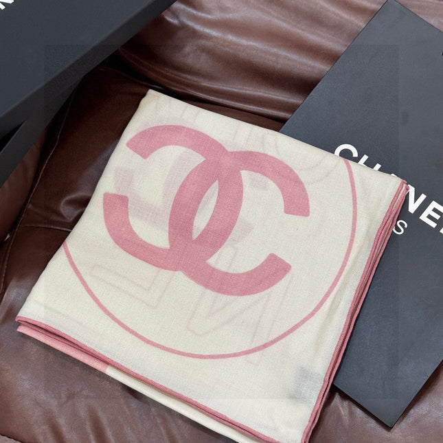 CHANEL 25S SCARF 135 IN SILK AND CASHMERE 932038