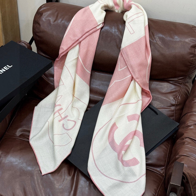 CHANEL 25S SCARF 135 IN SILK AND CASHMERE 932038