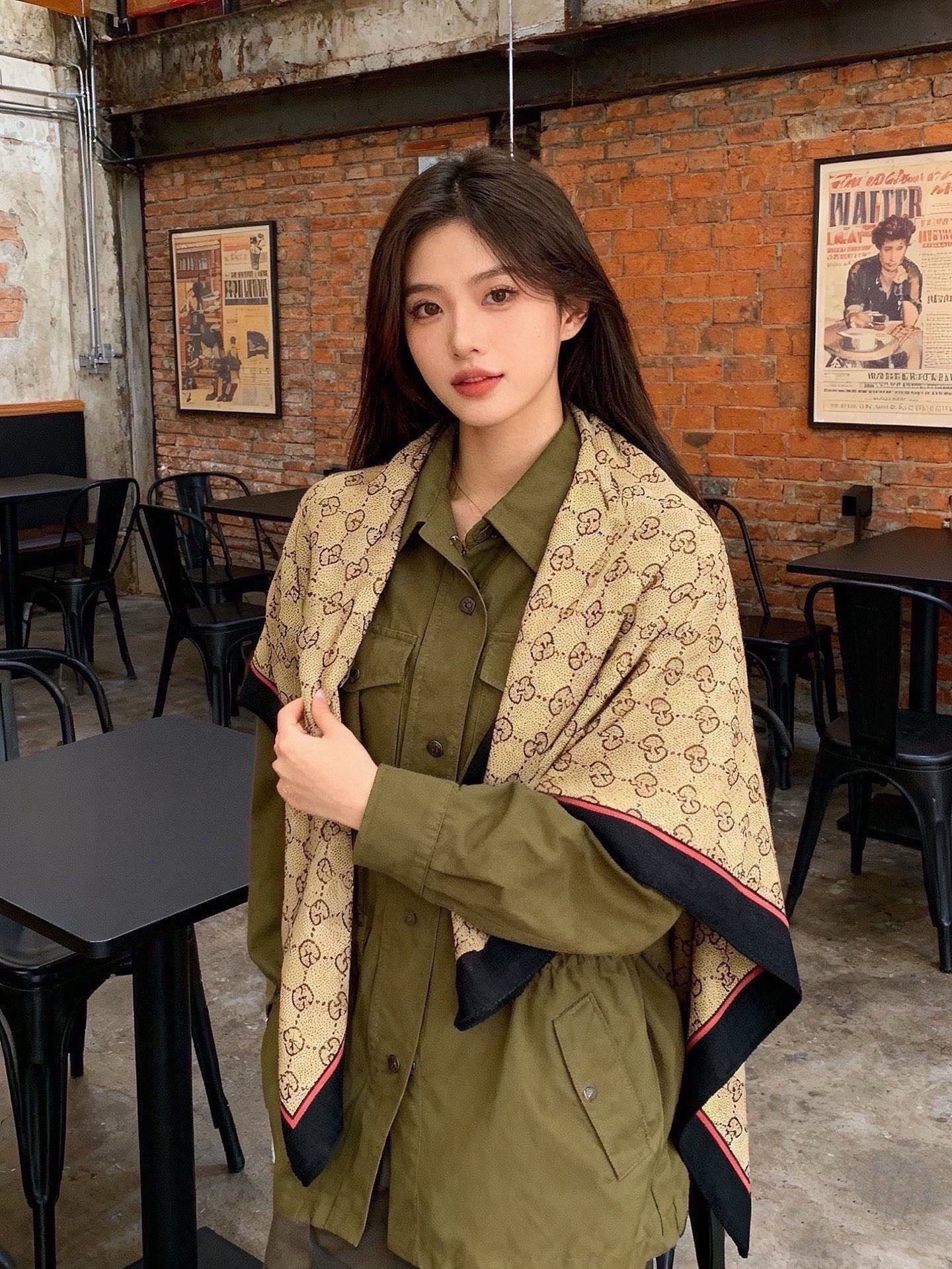 GUCCI 26S SCARF 135 IN CASHMERE AND SILK 315169