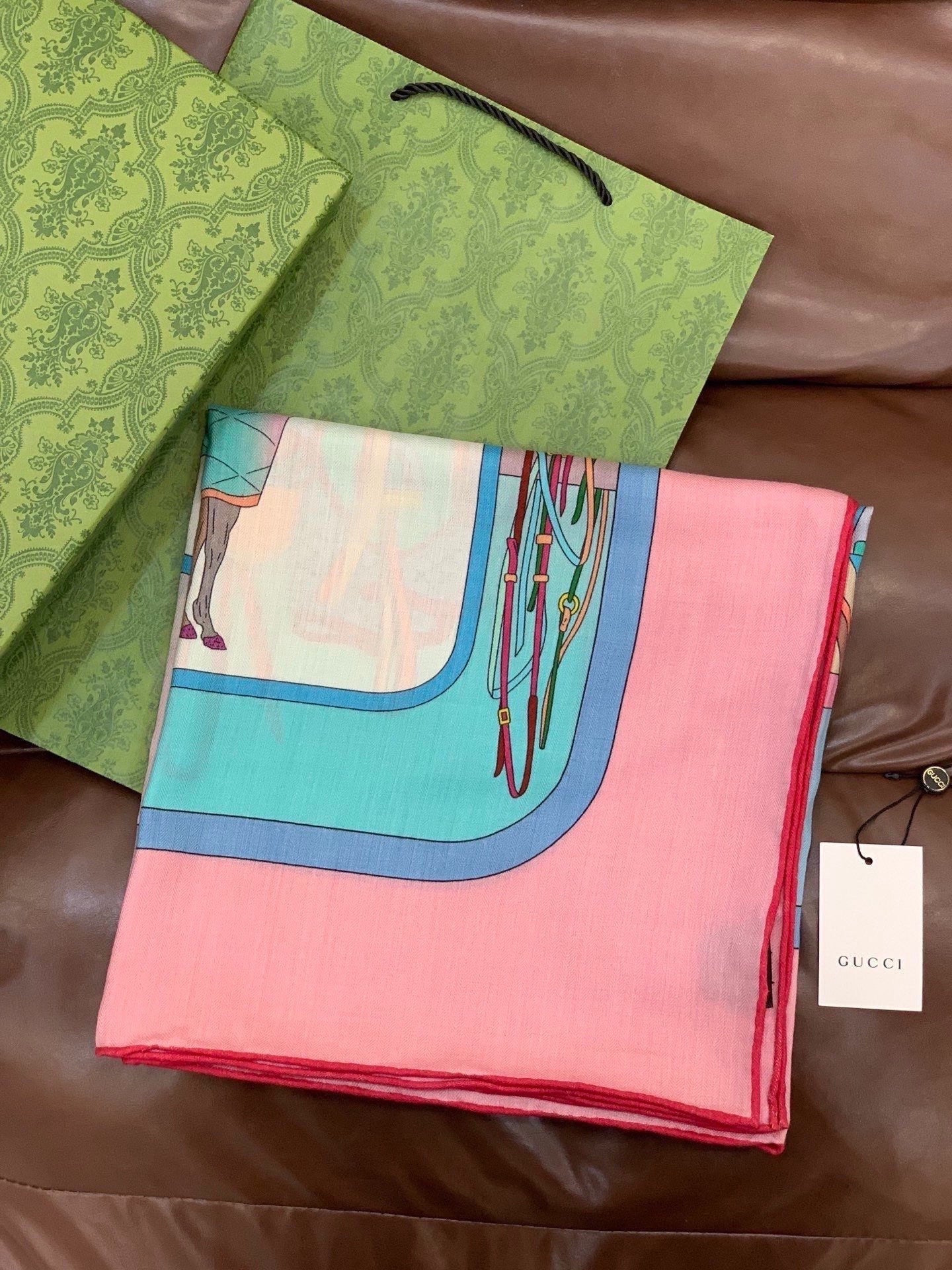 GUCCI 26S SCARF 135 IN CASHMERE AND SILK 314997